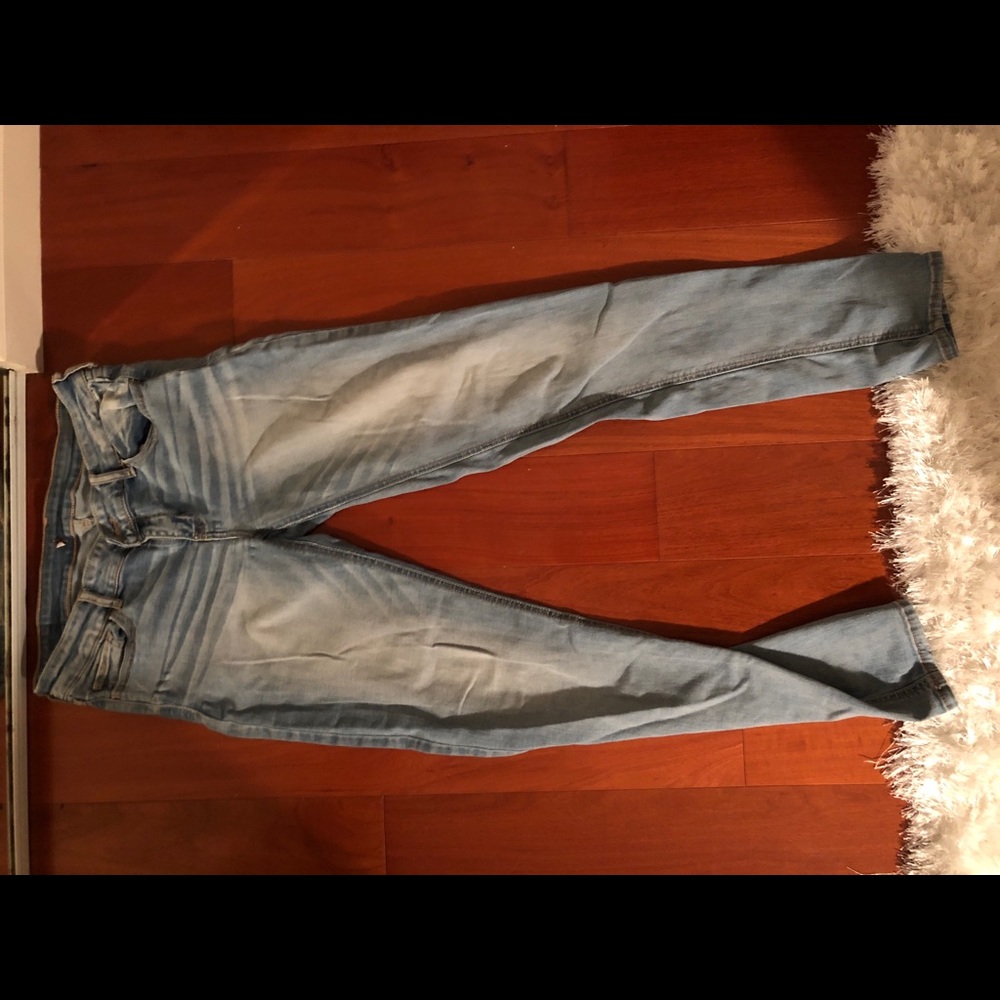 Hollister skinny jeans